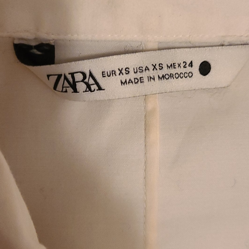 Blouse - Picture 3 of 3